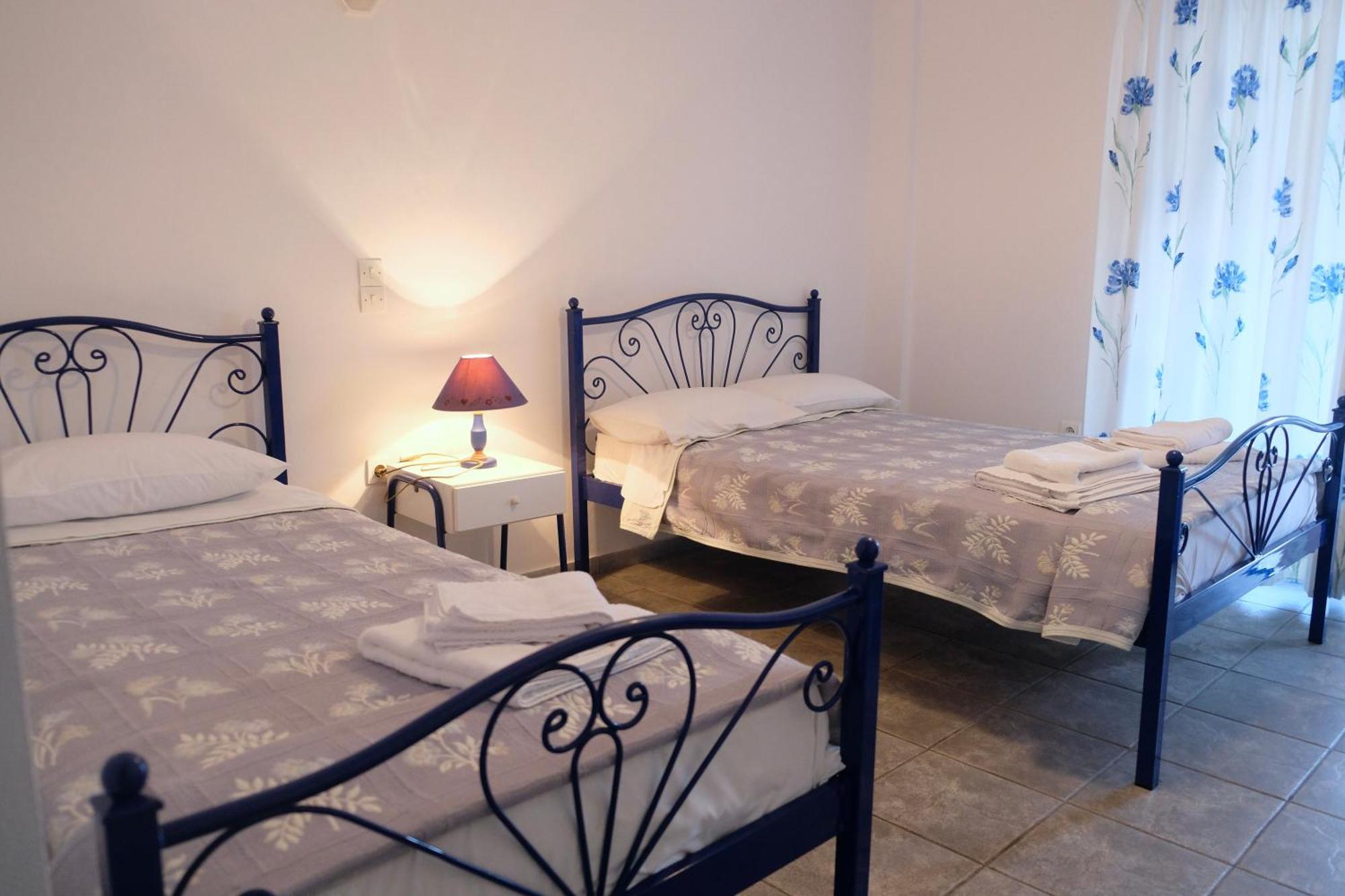 Leventis Apartments Rovies Exterior foto