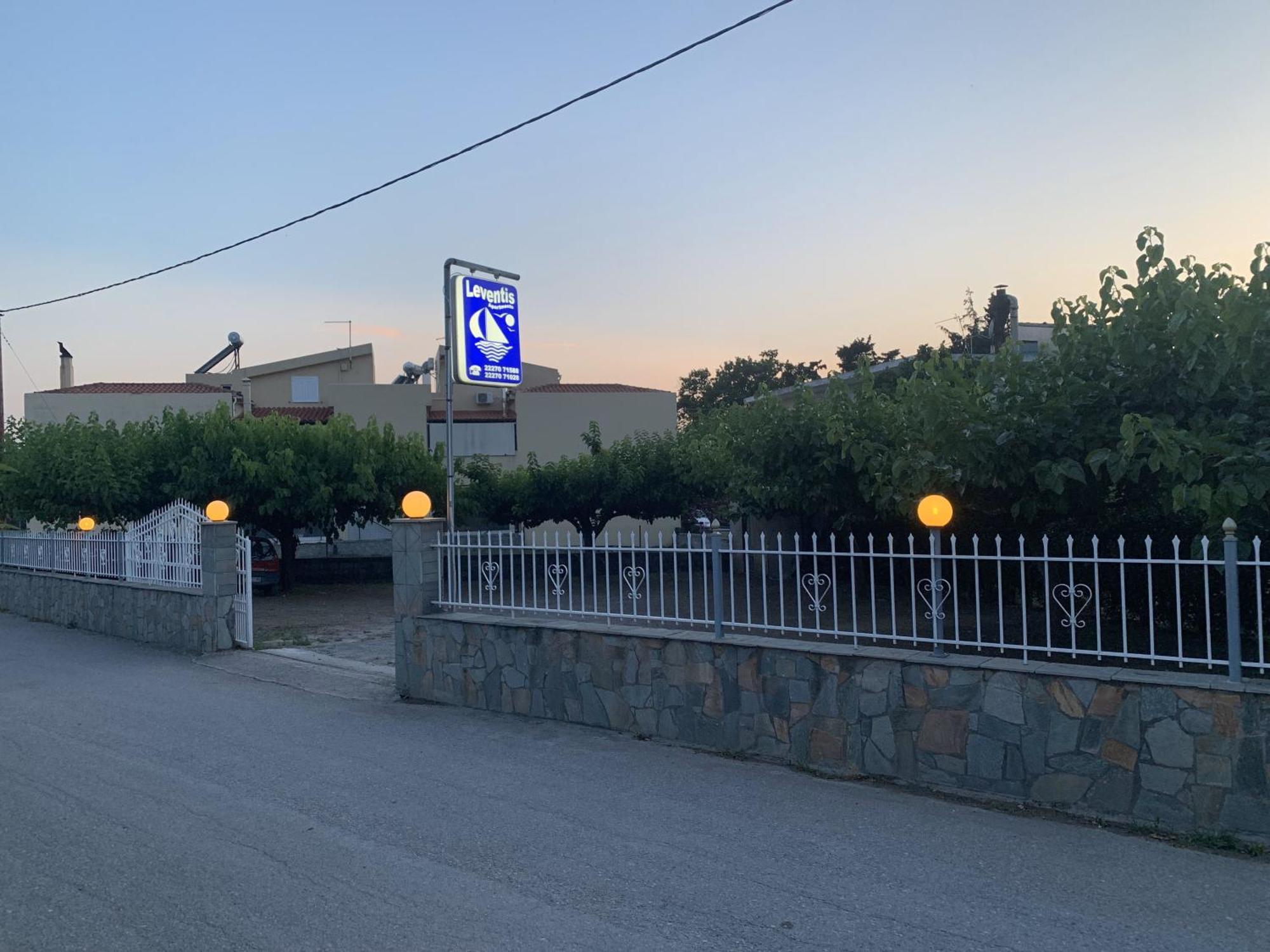 Leventis Apartments Rovies Exterior foto